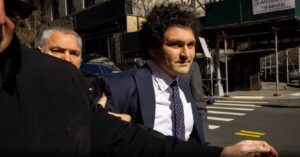 FTT rockets 43% on false report that Trump has pardoned Sam Bankman-Fried