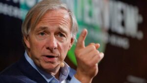 Billionaire Investor Ray Dalio Issues Critical Alert on Bitcoin and Gold – “The US is Spending More Than Its Income…”