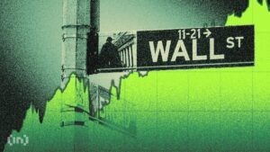 New Data Shows Which US Investors Actually Sold Bitcoin ETFs