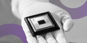 Quantum Computing Isn’t Just Coming for Bitcoin—It Threatens Messaging Apps Too