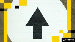 Bitcoin above $71,000, ETH, SOL, ADA zoom higher as cryptos shrugs off stock weakness