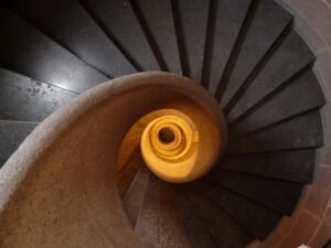 Bitcoin meltdown to $10,000 remains likely unless prices reclaim $75,000, analyst says