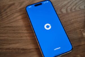 Prediction markets are the new secret weapon for Coinbase and Robinhood growth