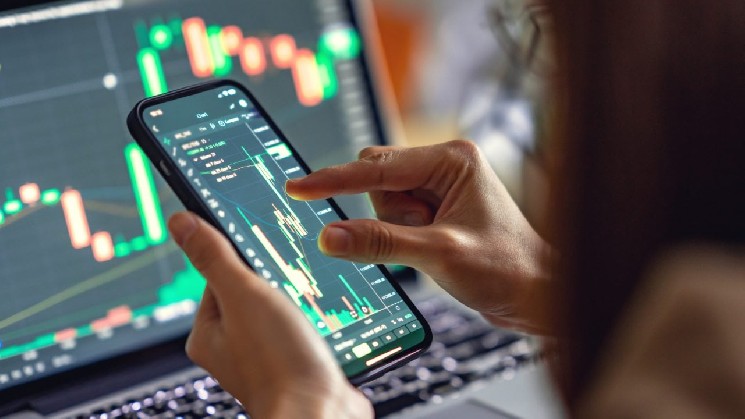 Solana Beats Coinbase & Kraken: What It Means for SOL's Q3