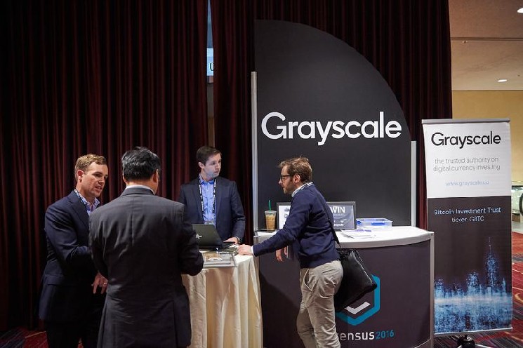 Grayscale's CFO Exits After 7 Years: What's Next?