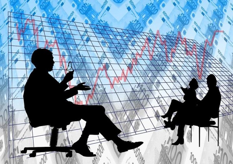 Bitcoin Investors Sell on Rise: Inflation Nears $65K